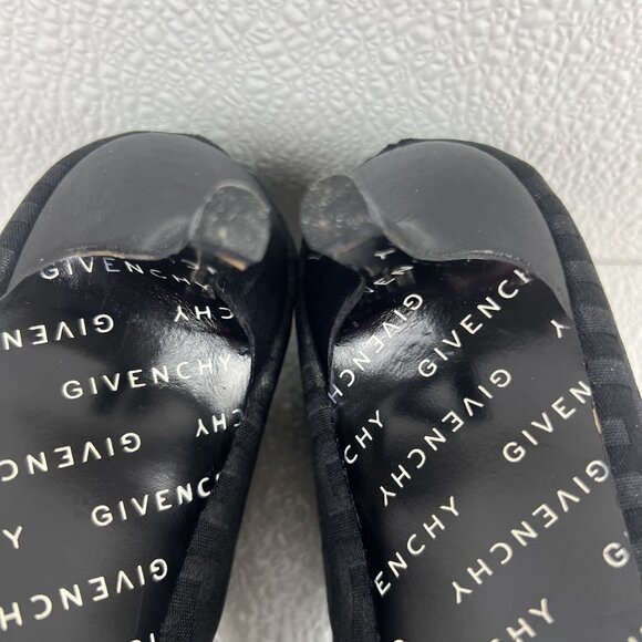 Givenchy Classic Womens Size 40 Black Monogram Pointed Toe Kitten Heel Pumps - Picture 9 of 13